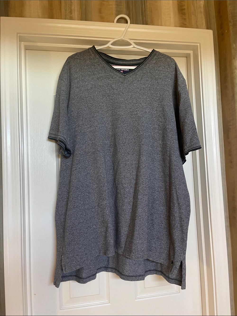 Polo by Ralph Lauren Men's Heather Gray V-Neck Short Sleeve Tee